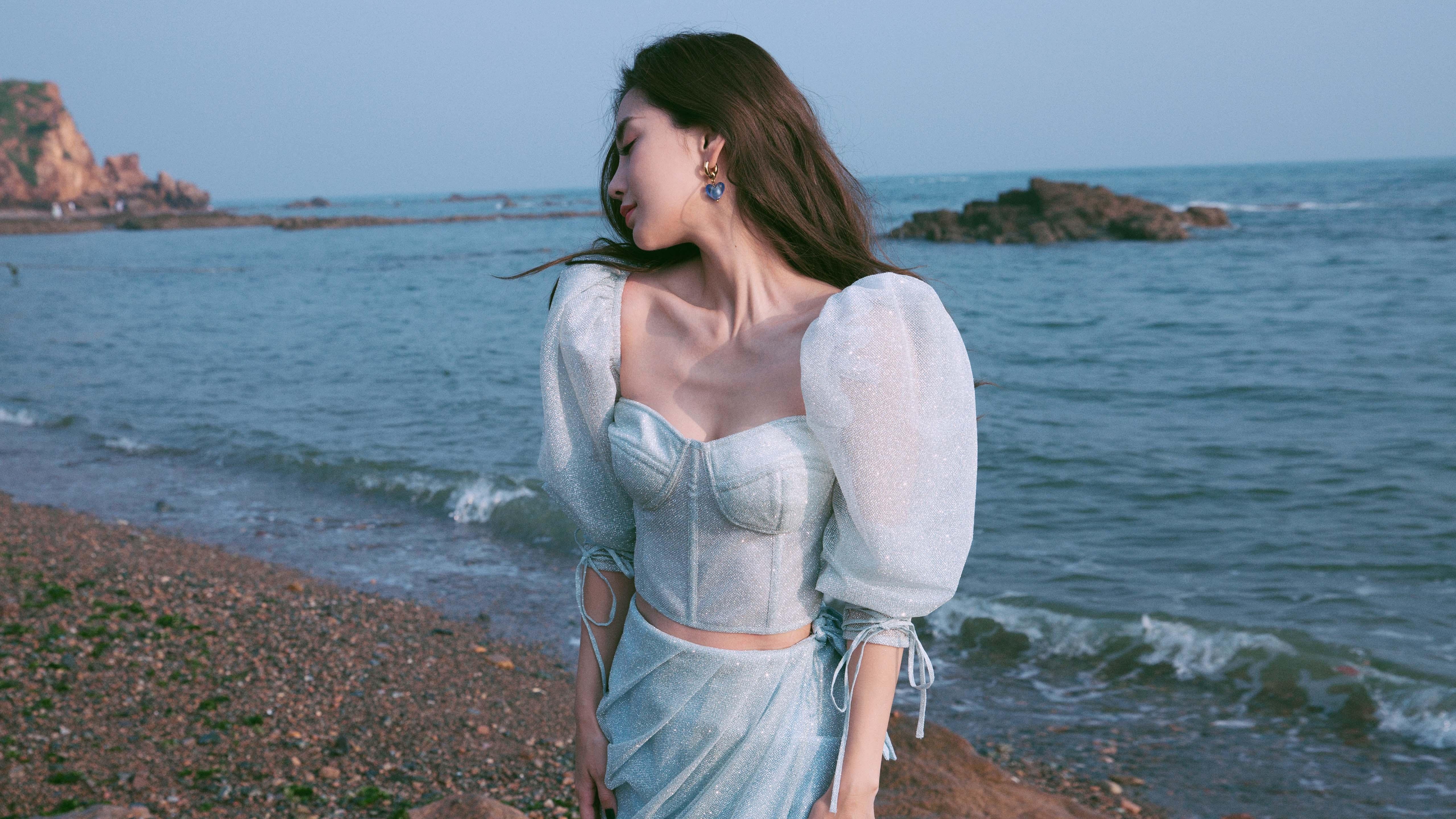 克莱·汤普森燃烧,北岸花园为历史洗礼