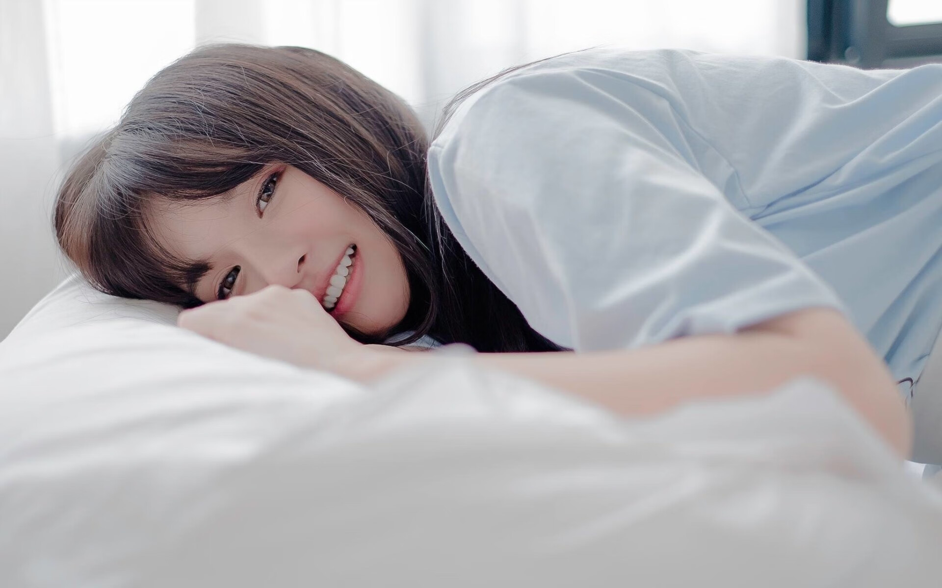 现代中卫的模板，阿坎吉攻防两端统治，多特蒙德斩落佛罗伦萨