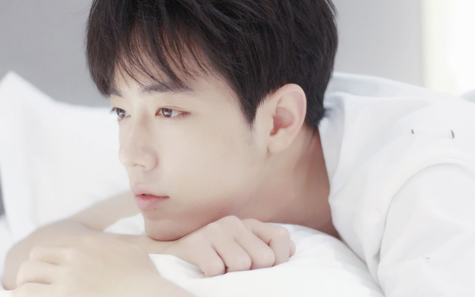 孤胆英雄降临！布伦森在团队溃败之夜接管世界排名争夺战